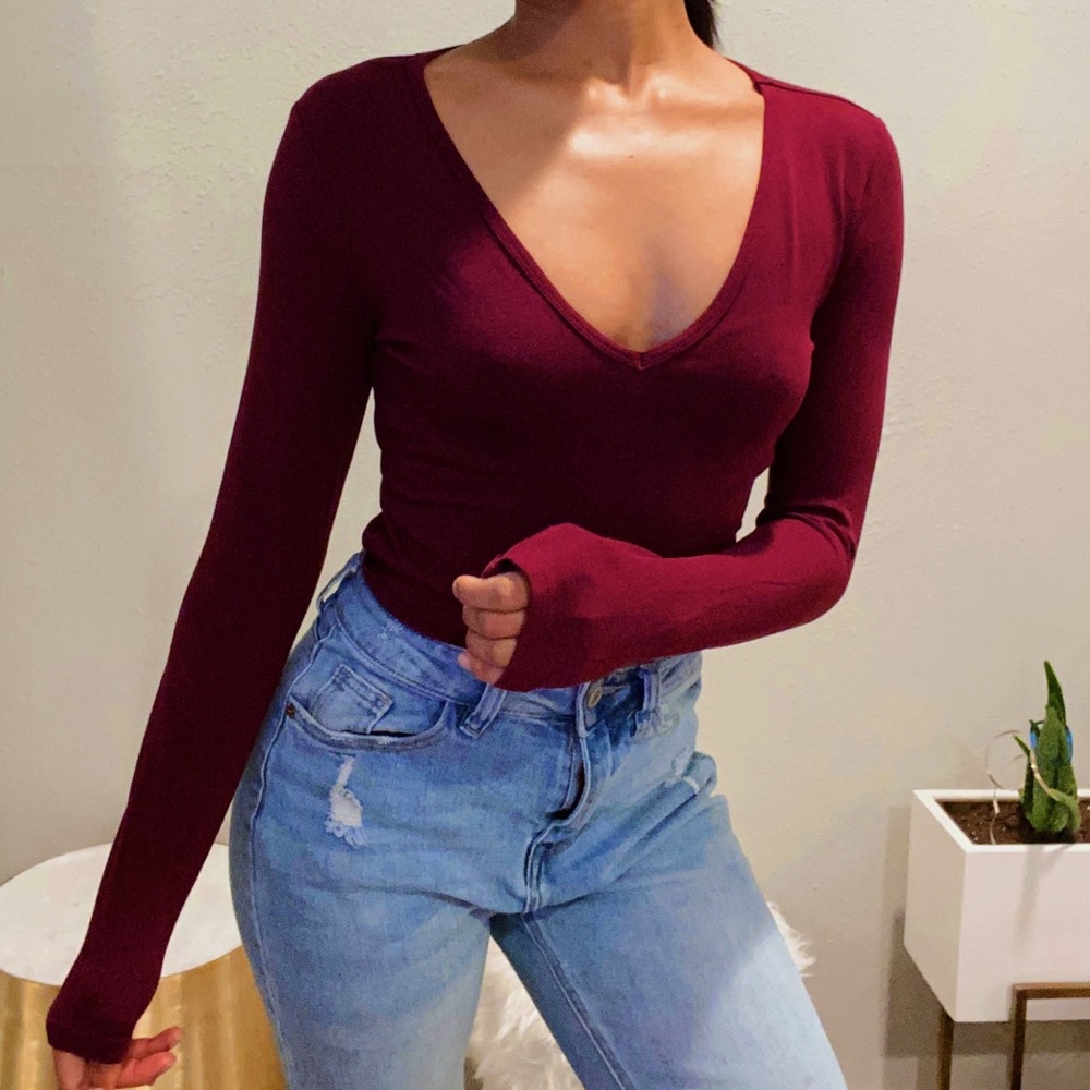 Set of 3 Long Sleeve V Neck Bodysuit